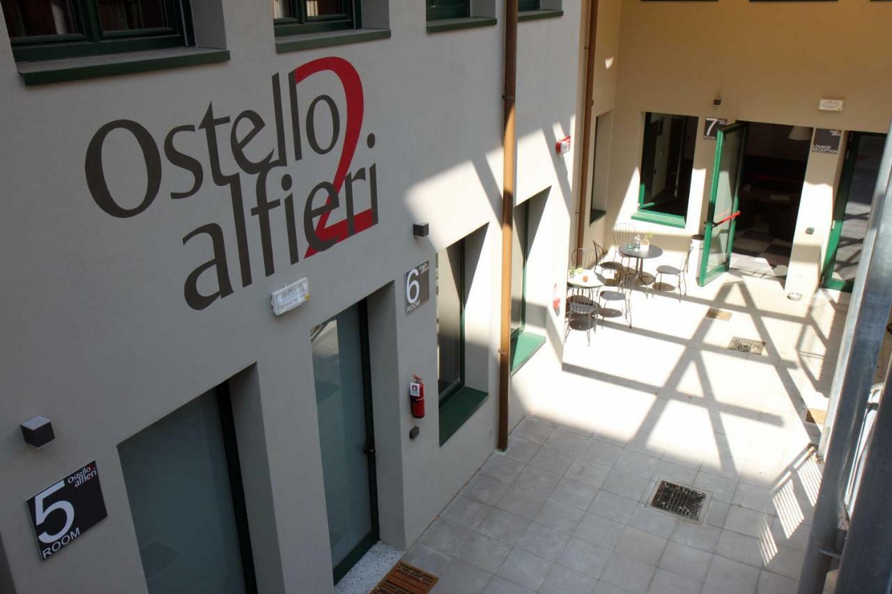 Ostello Alfieri 2 Turin Bagian luar foto